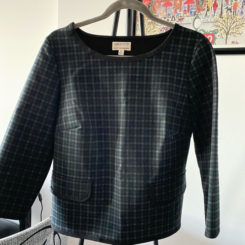 Max Studio top